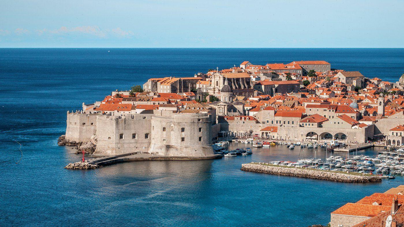 Dubrovnik óvárosa a tenger partján